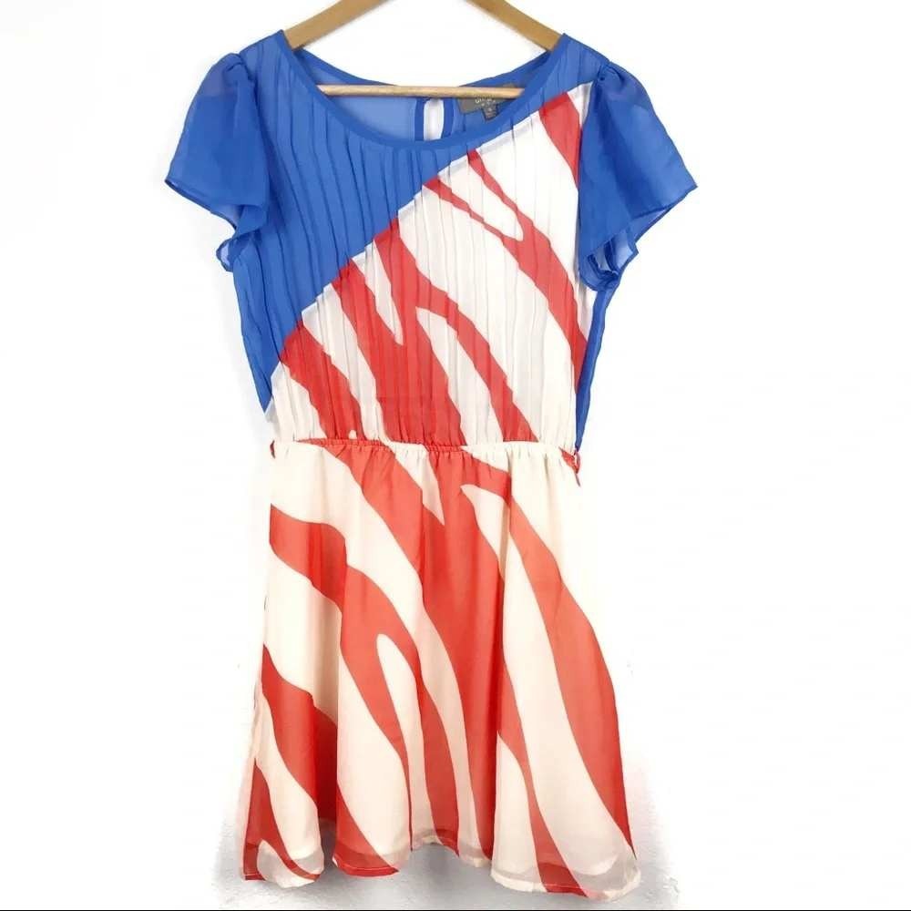 Umgee USA Womens Small Blue Red White Zebra Print Pleated Mini Dress A7430